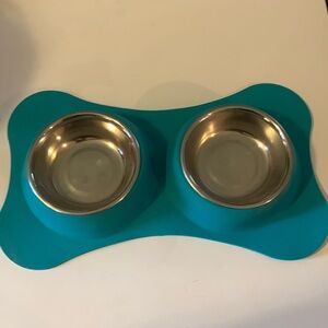 Bone shaped 🦴 food & water dish for small dog